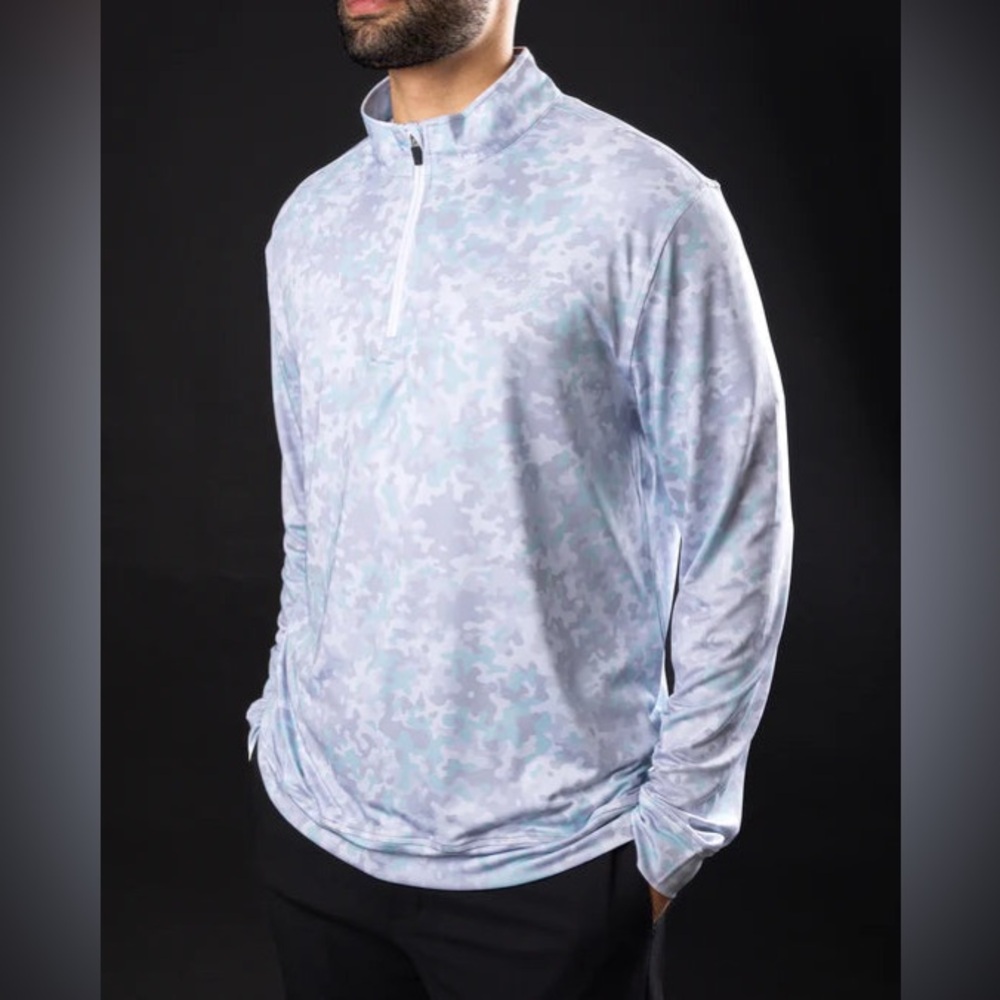Sunday Swagger Camo Quarterzip, Aqua, Small